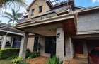 5 Bed Townhouse with En Suite in Lavington - 3