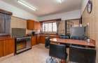 4 Bed Apartment with En Suite at Off East Church Road - 18
