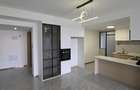 Serviced 3 Bed Apartment with En Suite at Riverside - 9