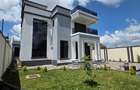 4 Bed House with En Suite at Eastern Bypass - 6
