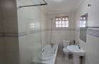 4 Bed Townhouse with En Suite in Kileleshwa - 16