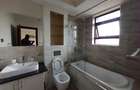 3 Bed Apartment with En Suite at Riverside Drive - 17