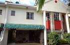 5 Bed Townhouse with En Suite in Lavington - 1