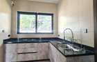 5 Bed House with En Suite at Nyari - 12