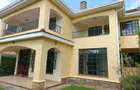 4 Bed Townhouse with En Suite in Lavington - 1