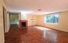 4 Bed House with En Suite at Hardy Area - 5