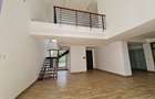 4 Bed Apartment with En Suite in Riverside - 5