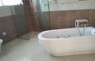 5 Bed Townhouse with En Suite in Westlands Area - 3