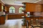 5 Bed House with En Suite in Runda - 9