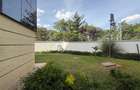5 Bed Townhouse with En Suite in Lavington - 2