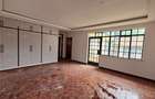 4 Bed Townhouse with En Suite at Lavington Green. - 5