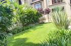 5 Bed Townhouse with En Suite in Lavington - 1