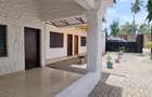 8 Bed Villa with En Suite at Gasaro - 8