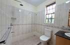 4 Bed Townhouse with En Suite at Off Glory Rd - 11