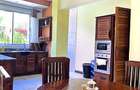 Serviced 2 Bed Apartment with En Suite at Beach Front - 20