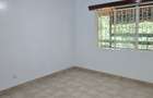 4 Bed House with En Suite at Lavington - 10