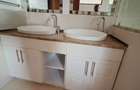3 Bed Apartment with En Suite at Nyari - 14