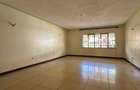5 Bed Townhouse with En Suite in Lavington - 9