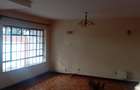 5 Bed Villa with En Suite in Westlands Area - 8