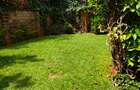 4 Bed Townhouse with En Suite at Lavington - 19