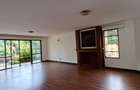 6 Bed House with En Suite in Gigiri - 9