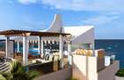 Serviced 2 Bed Apartment with En Suite at Reef Hotel - 12