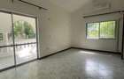 4 Bed Villa with En Suite in Nyali Area - 8