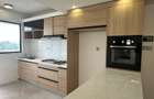 3 Bed Apartment with En Suite at Riverside - 4