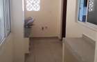 3 Bed Apartment with En Suite at Ar2497 - 14