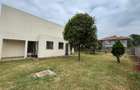 4 Bed House with En Suite in Runda - 14