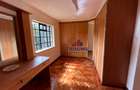 4 Bed Townhouse with En Suite at Westlands - 7