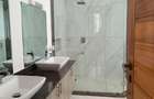6 Bed Townhouse with En Suite at Lavington - 8