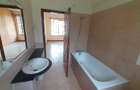 2 Bed Apartment with En Suite in Westlands Area - 6