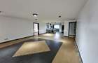 3 Bed Apartment with En Suite in Riverside - 2