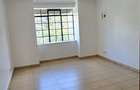 3 Bed Apartment with En Suite at Lavington - 16
