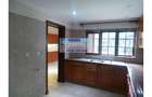 5 Bed Townhouse with En Suite in General Mathenge - 6