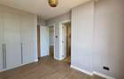 3 Bed Apartment with En Suite at Brookside Drive. - 18