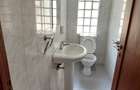 4 Bed House with En Suite in Runda - 17