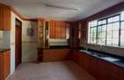 5 Bed Townhouse with En Suite in Lavington - 18