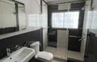 5 Bed Townhouse with En Suite in Westlands Area - 8