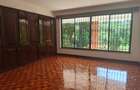 5 Bed House with En Suite in Gigiri - 9