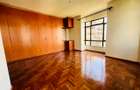 3 Bed Apartment with En Suite in Kilimani - 8