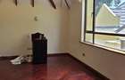 5 Bed Villa with En Suite at Lavington Green - 12