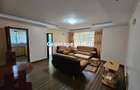 Furnished 3 Bed Apartment with En Suite in Rosslyn - 5