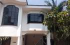 5 Bed Townhouse with En Suite in Riverside - 10
