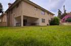 4 Bed Townhouse with En Suite at Lavington Apple Cross - 5