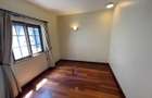 4 Bed Townhouse with En Suite at General Mathenge - 8