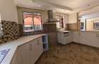 5 Bed Townhouse with En Suite in Lavington - 11