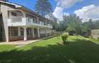 6 Bed Villa with En Suite at Whispers Avenue - 1