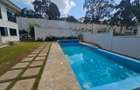 5 Bed House with En Suite in Loresho - 12